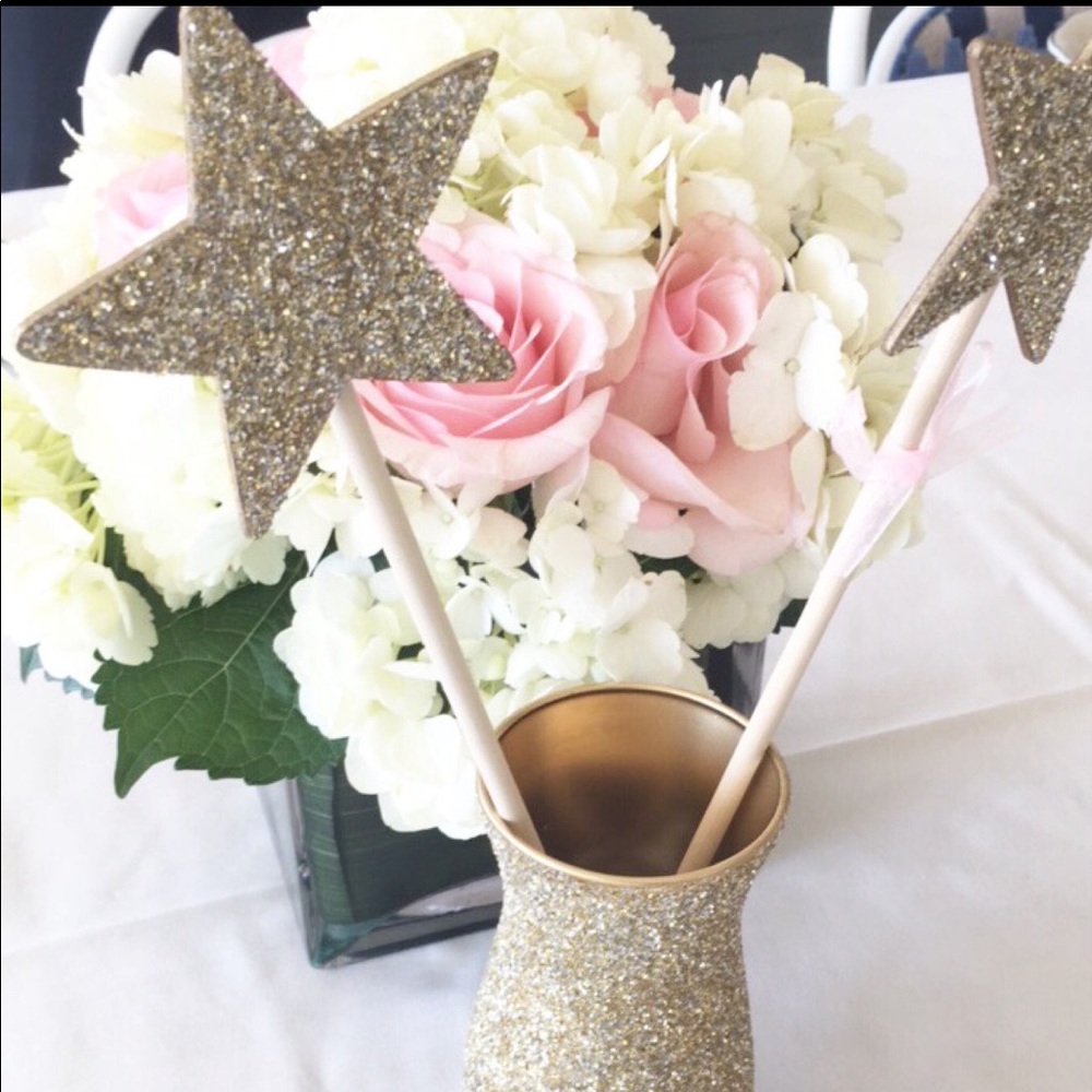 Glitter wood star and crown wands